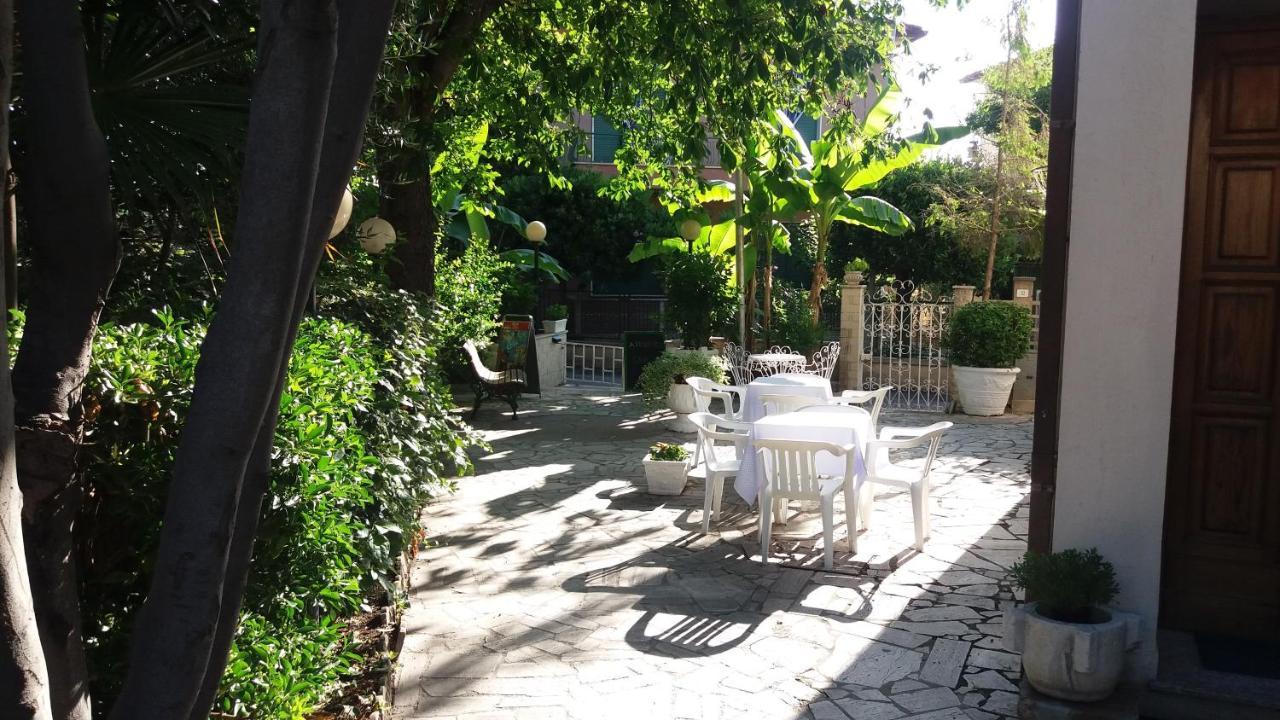 Albergo Moretti Senigallia Ngoại thất bức ảnh