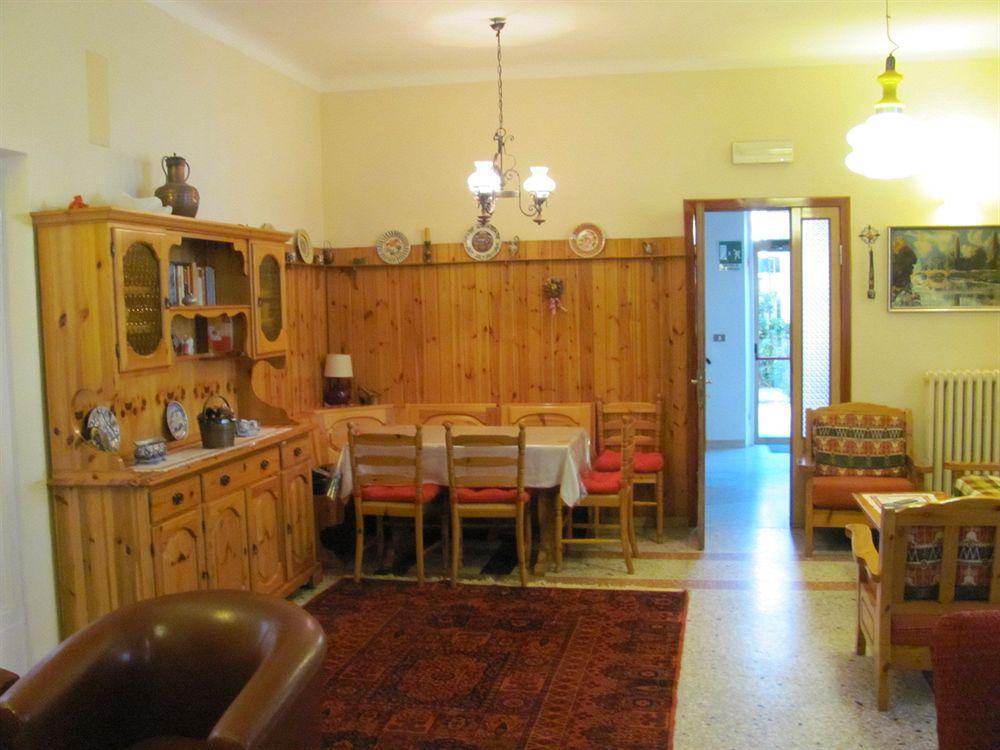 Albergo Moretti Senigallia Ngoại thất bức ảnh